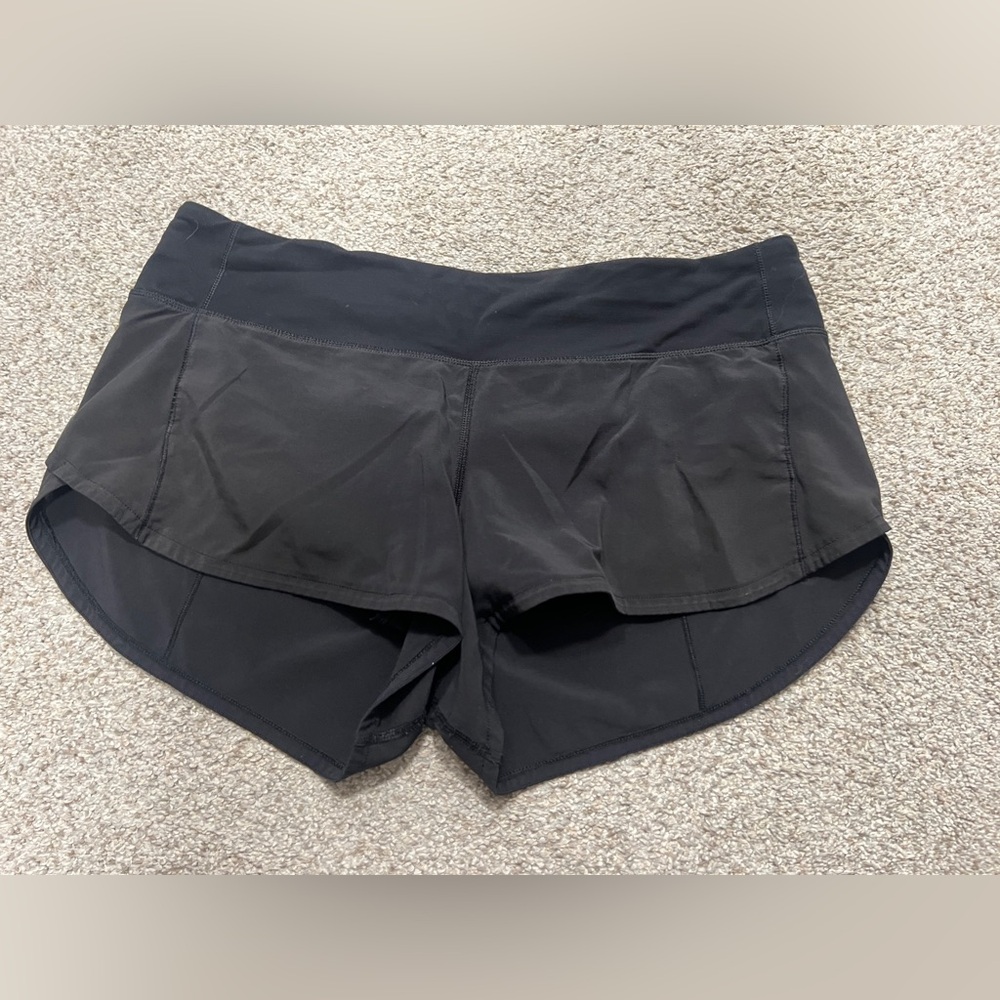 Lululemon Speed up short low rise 2.5 inch